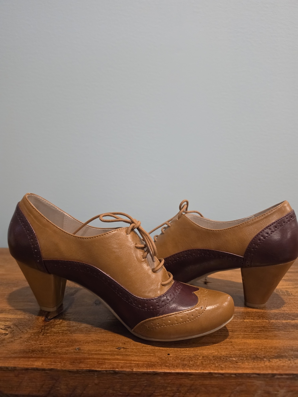chelsea crew Two-Tone Tan and Brown Lace-Up Heels